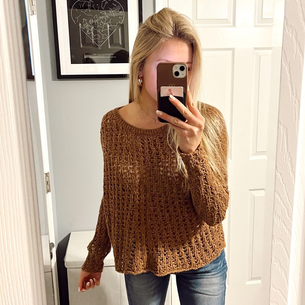 American Eagle Brown Knit Sweater
